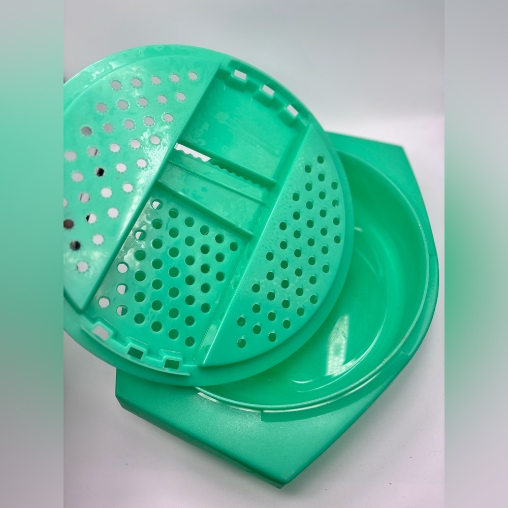 Vintage Tupperware Green Grater Strainer Made in Canada